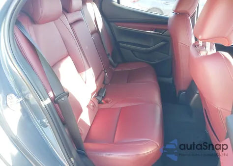 2022 Mazda Mazda3 Premium из США, поврежденный, VIN JM1BPBML8N1515124